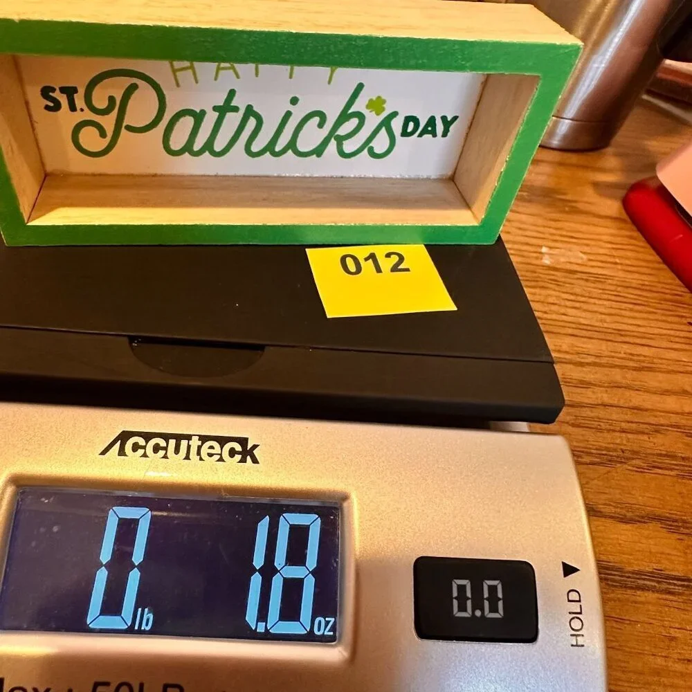 St. Patricks Tabletop Mini Sign Wooden Block Green Shelf Shamrock Decoration 5x2